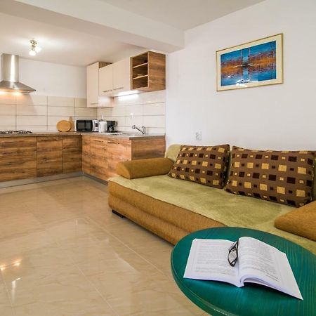 Holiday House Rosalia With Seaview And Swimming Pool Suzan Dış mekan fotoğraf