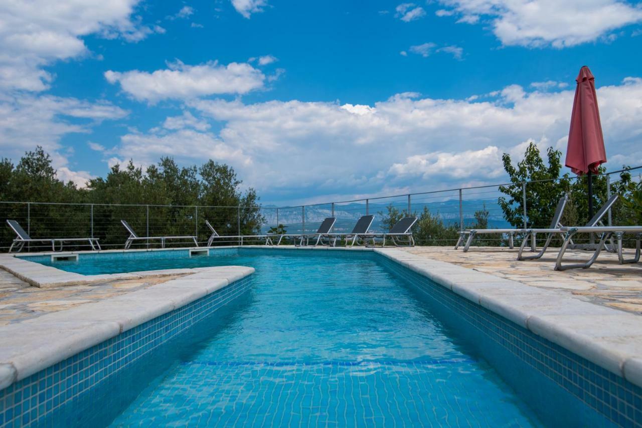 Holiday House Rosalia With Seaview And Swimming Pool Suzan Dış mekan fotoğraf